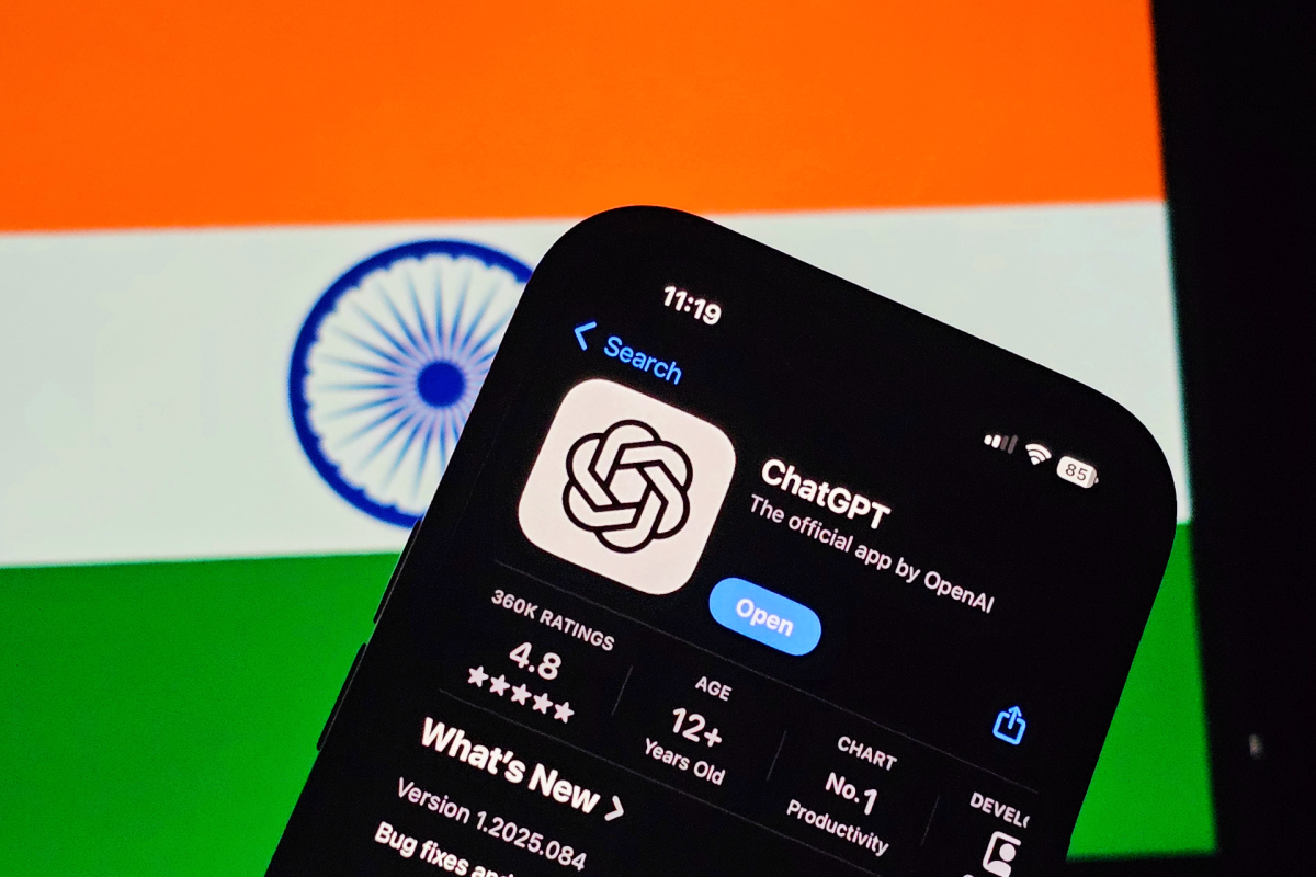 Revolutionizing E-Commerce in India: Unleashing the Power of AI Chatbots with ChatGPT, Gemini, and Claude