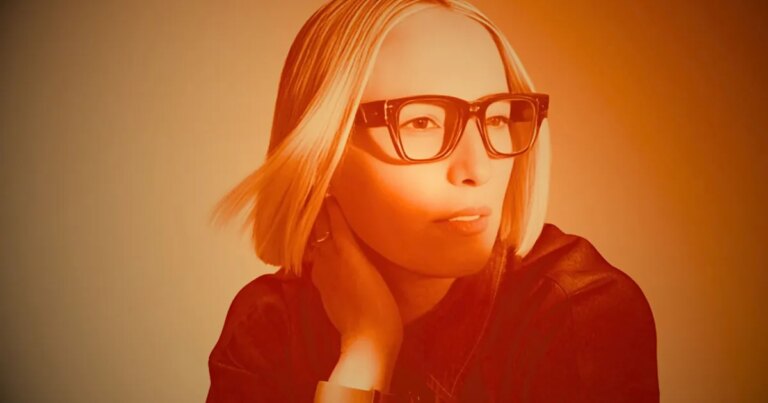 Discover Ray-Ban Meta Display Glasses: Elevate Your Personal Superintelligence Experience