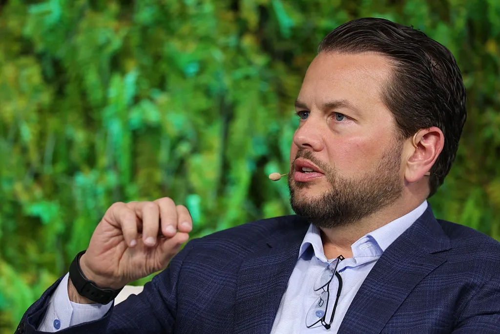 Pinterest CEO Highlights Open Source AI: Unlocking Great Performance at Lower Costs