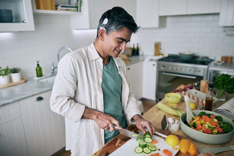 Revolutionizing Hearing: Cochlear's Breakthrough with Edge AI-Enhanced Machine Learning Implants