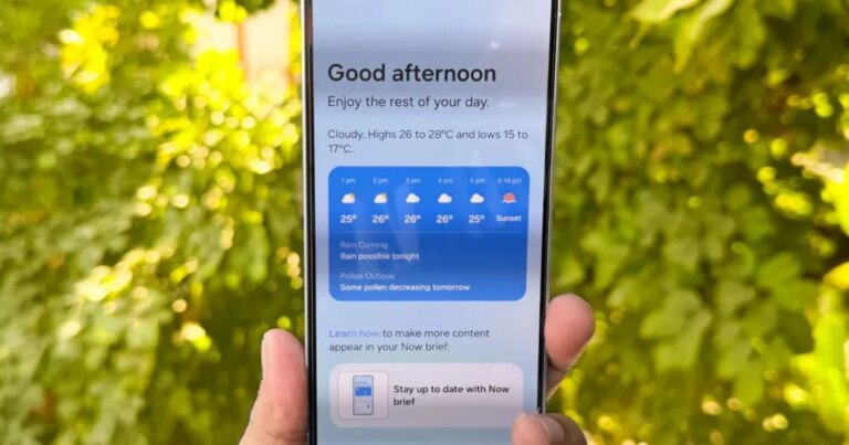 Transform Your Selfies into Stunning AI Art with Nano Banana on Your Galaxy Phone!