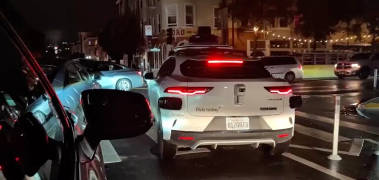 Waymo Revives Robotaxi Service in San Francisco Following Power Outage Disruption