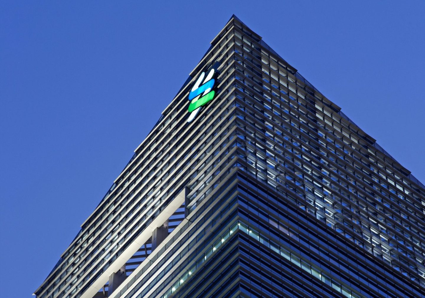 Exploring Standard Chartered's AI Strategy: Navigating Privacy Regulations for Innovation