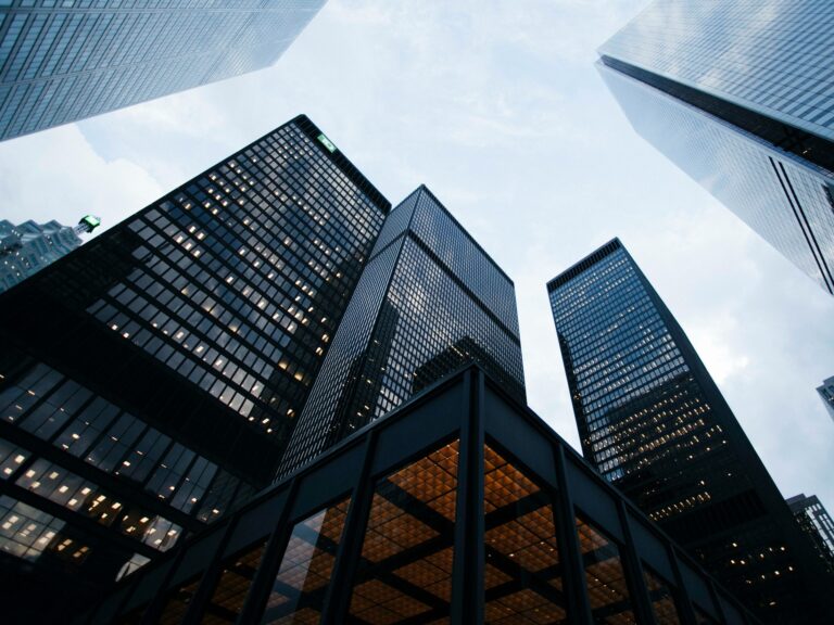 Scaling Enterprise AI: Insights from Franny Hsiao at Salesforce