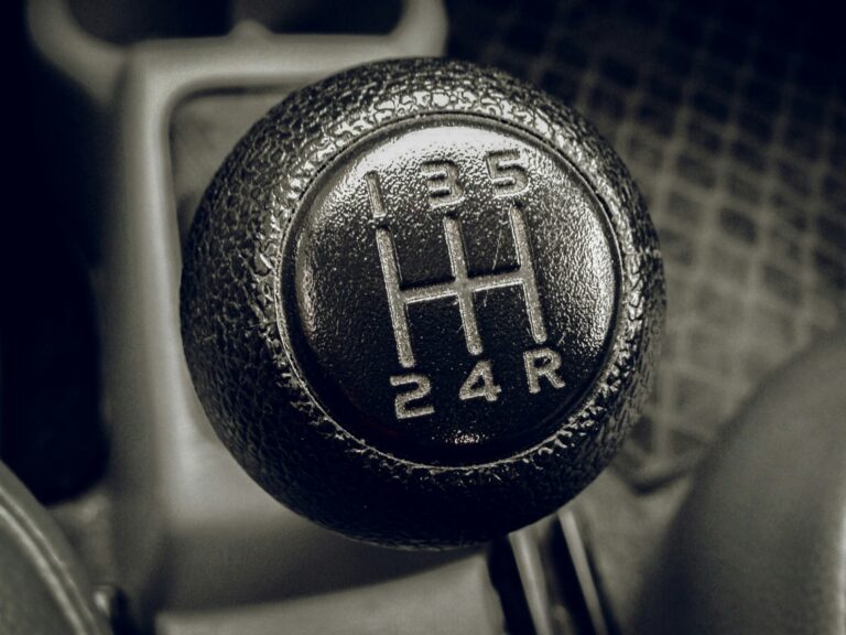 Transforming Enterprise AI: The Rise of Agentic Systems with Databricks