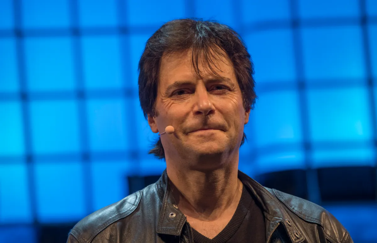 AI Safety Showdown: Max Tegmark's Insights on Government Actions, Anthropic's Role, and the Future of AI