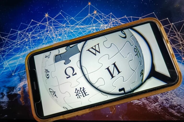 Wikipedia Takes Action Against AI-Generated Content in Article Writing