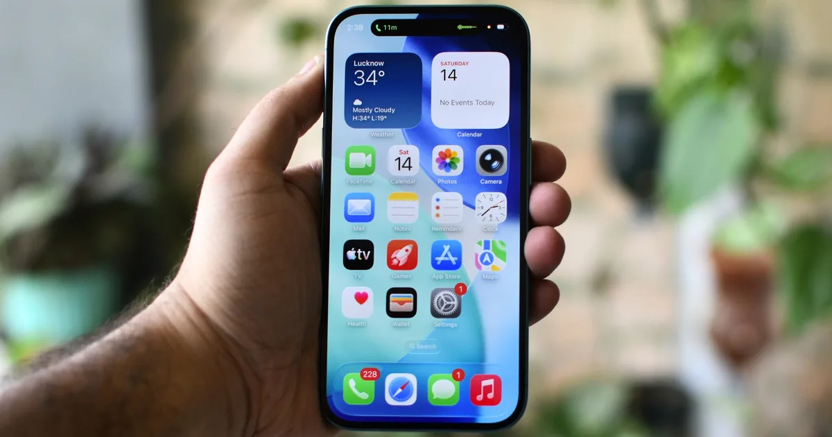 Apple's Bold Move: Launching AI Agents on the App Store After Siri Setbacks