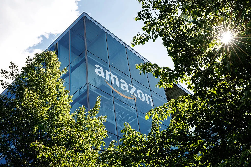 Amazon Secures $17.5 Billion Bank Loan Following Successful Bond Sale to Fuel AI Investments