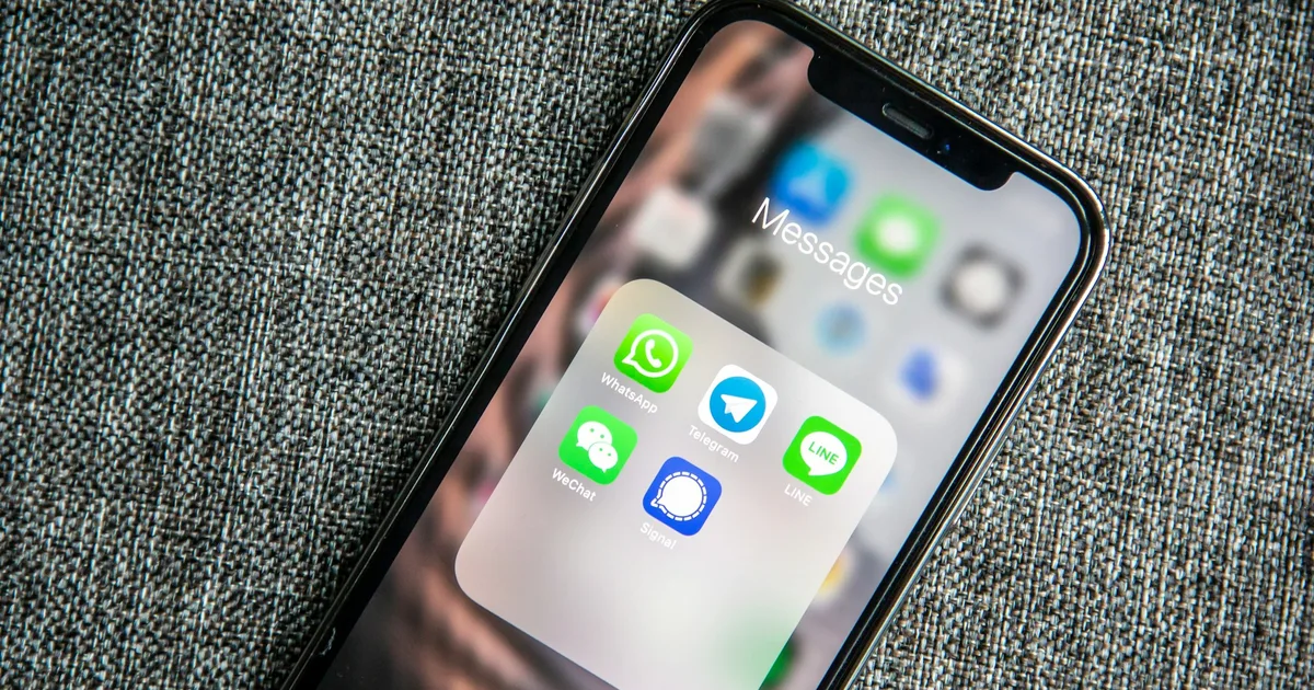 China's Shift from Super-Apps to All-in-One AI Agents: The Future of Technology Unveiled