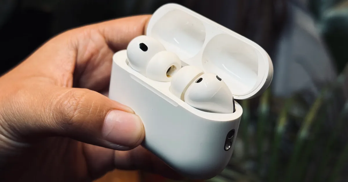 Major Setback for Apple’s Upcoming Camera-Equipped AirPods Pro
