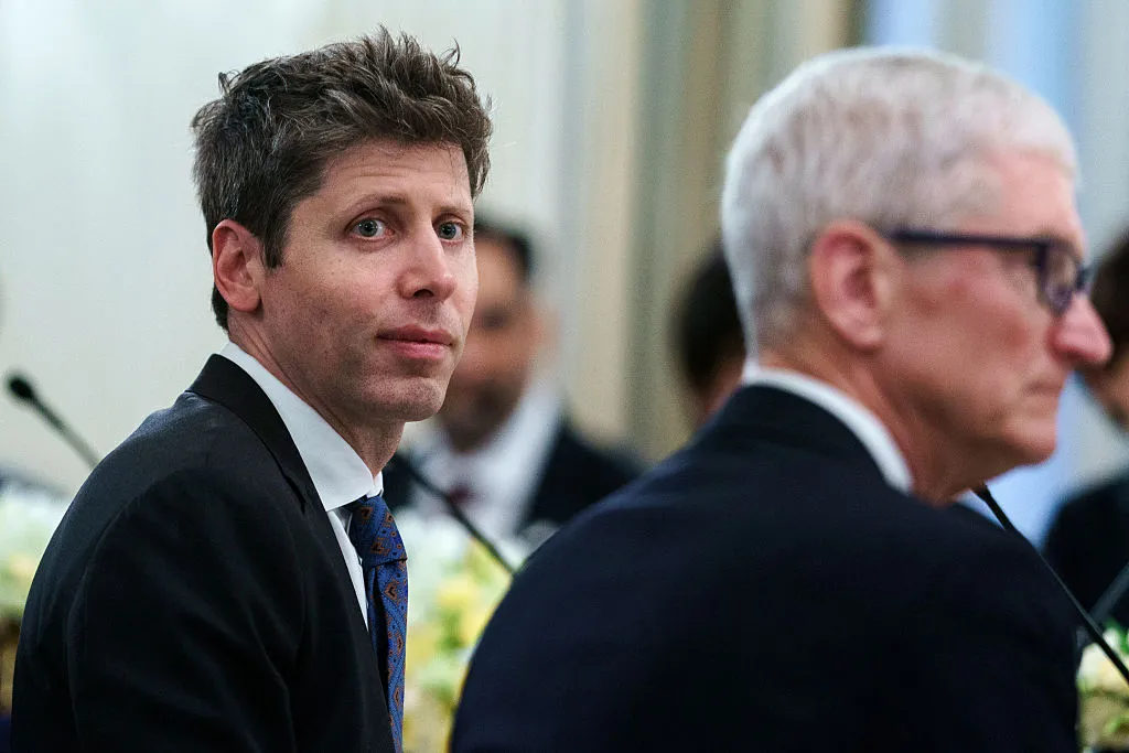 Apple Files Lawsuit Against OpenAI for Alleged Theft of Trade Secrets