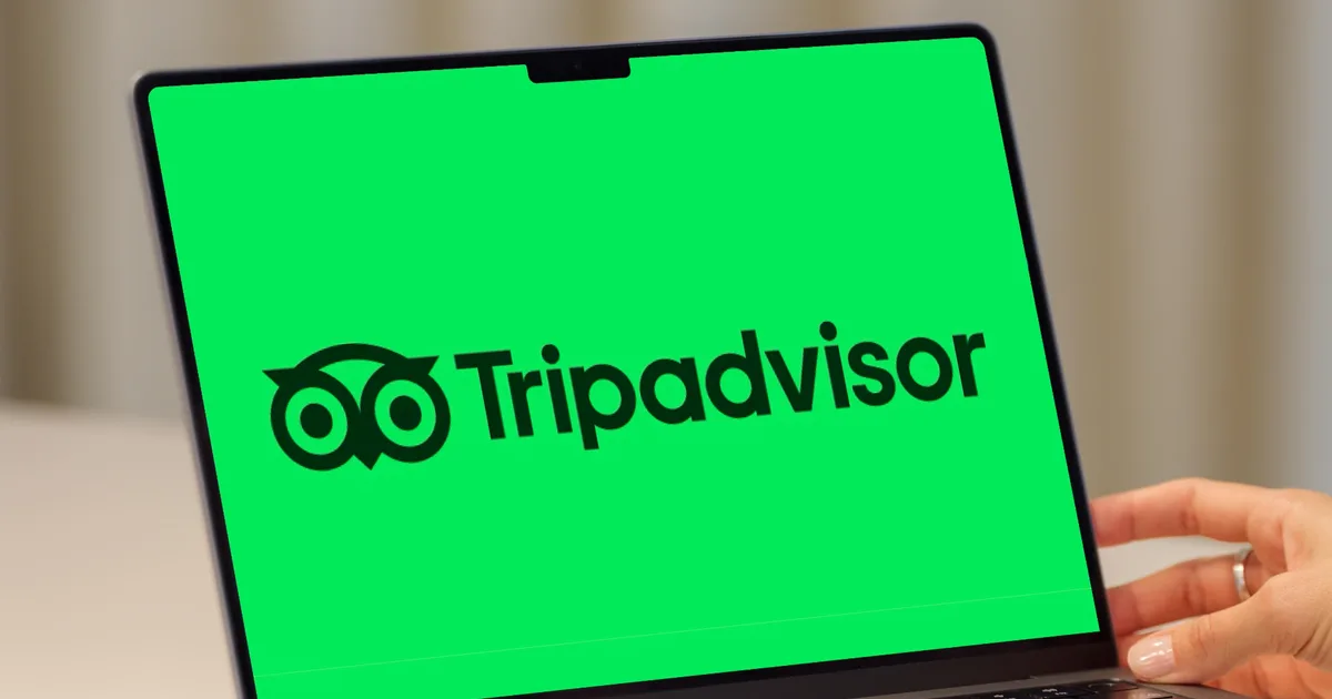 How TripAdvisor's Misleading Reviews Could Ruin Your Travel Plans: The Impact of AI on Travel Decision-Making