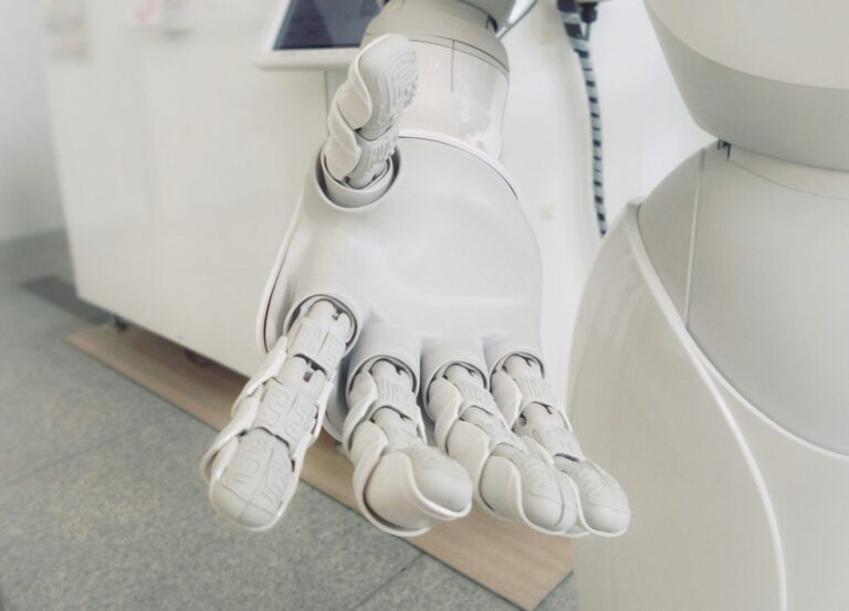 Japan Tackles Worker Shortage with AI: The Vision for 10 Million Robots