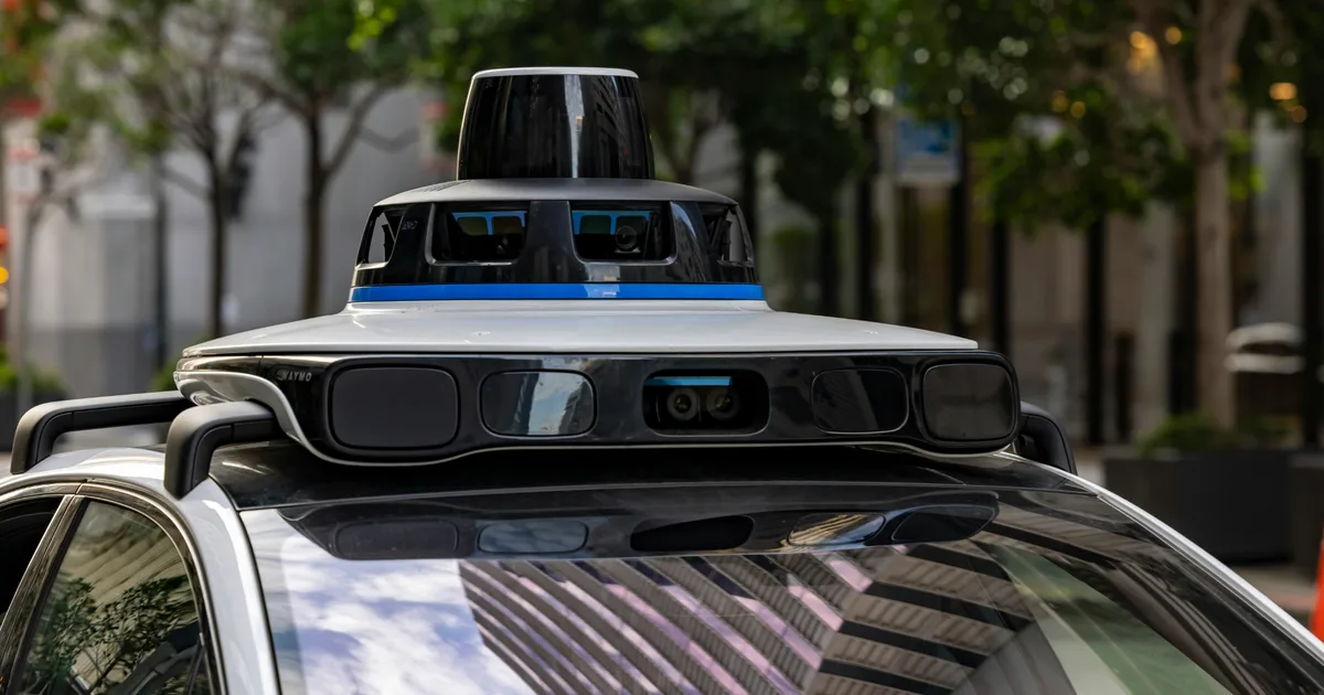 Revolutionary AI Model Empowers Self-Driving Cars to Make Safer Decisions Before Swerving