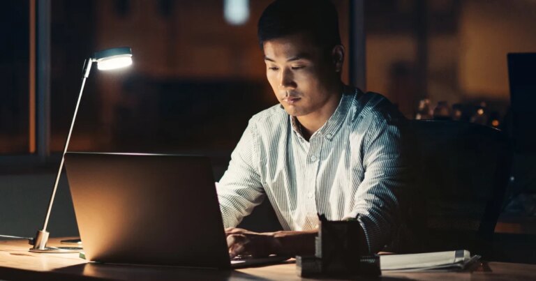 AI Buzz: How Major Tech Giants Are Impacting Employee Job Satisfaction