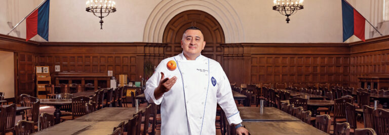 Transforming Higher Education: How Technology is Revolutionizing Food Service Cost Efficiency