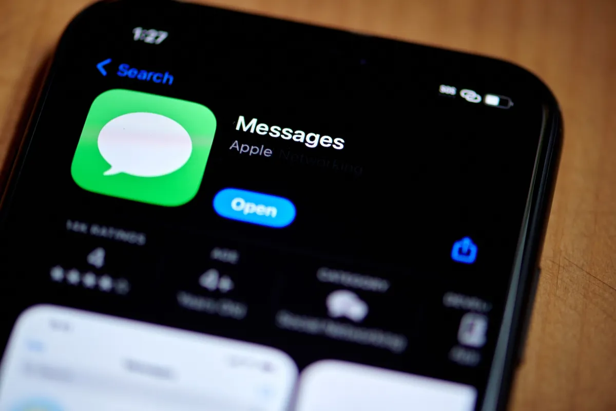 Unlock Seamless Communication: ChatGPT Now Sends Texts via New Apple Messages Plug-in